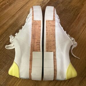 Dolce vita yaya white & yellow canvas sneakers with cork acccnt midsole size 10